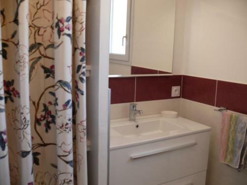 Holiday Home Des Fregates La Bree Les Bains