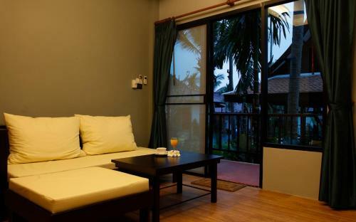Hotel Cocoville Phuket