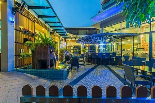 Apartamentos Chalong Miracle Lakeview