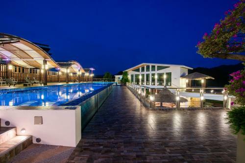 Apartamentos Chalong Miracle Lakeview