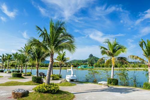 Apartamentos Chalong Miracle Lakeview