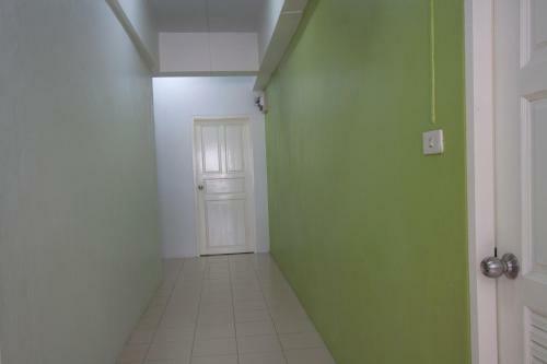 Hostal Room@chalong