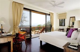 Hotel Rising Sun Residence