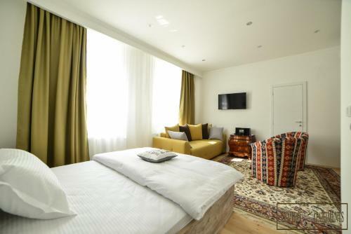 Centro Apartments