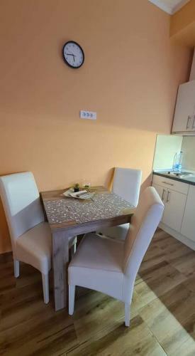 Ales Apartman