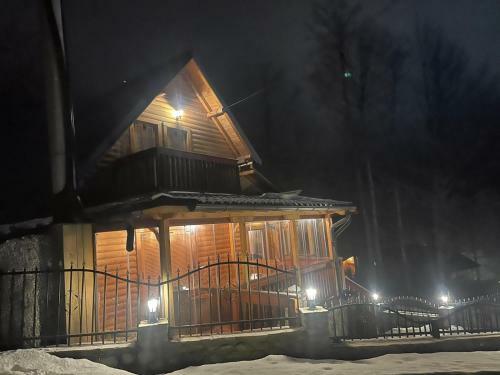 Villa Hoxha Brezovic�