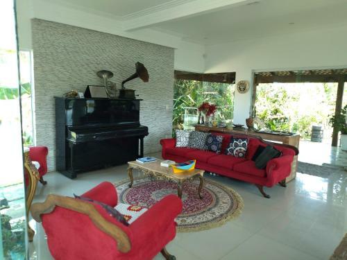 Casa De Vidro