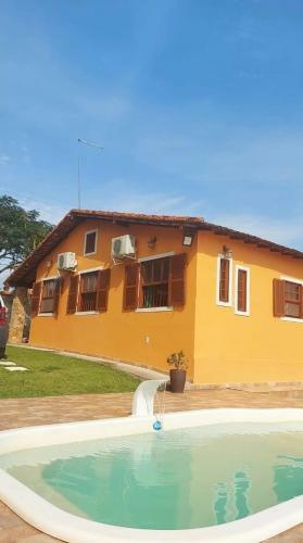 Casa Coral Saquarema