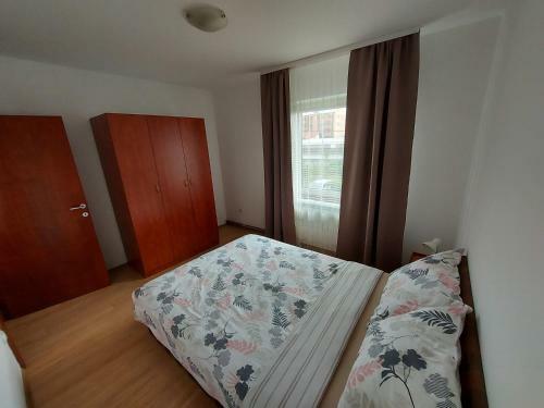 Helena Apartment
