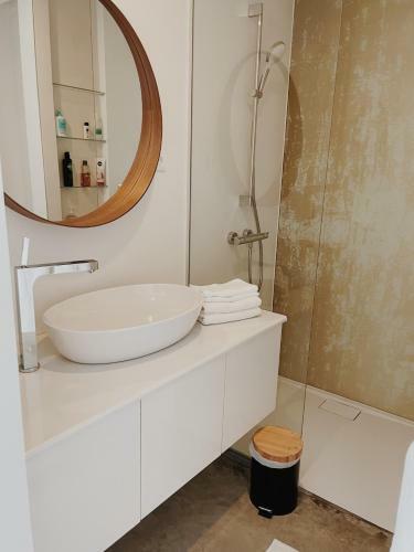Anna Apartment