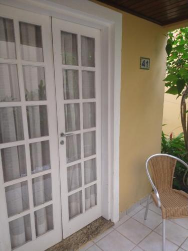 Chal� Aconchegante No Litoral Norte (barra Do Una)