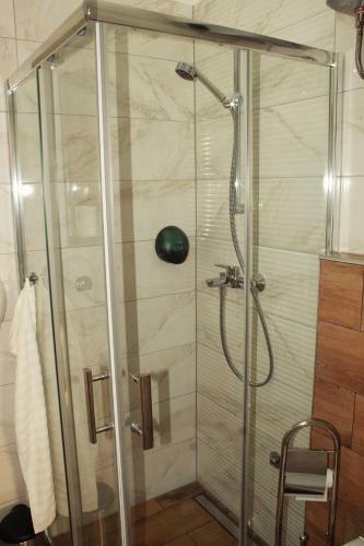 Kvija Rooms