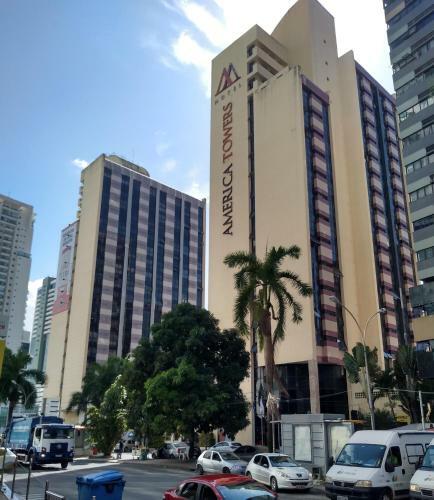 Hotel Athenas Multiempresarial, 611