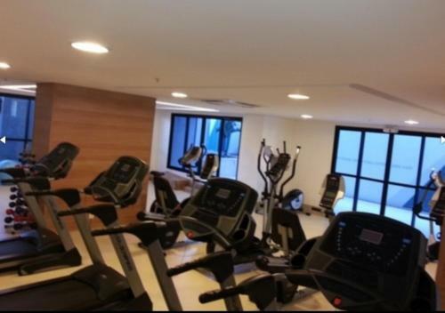 Hostel Select Prime - Pr�ximo Ao Maior Shopping Da Cidade E Da Esta��o Pernambu�s Do Metr�