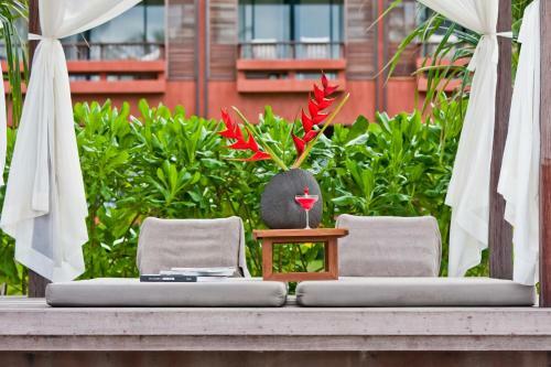 Hotel Hansar Samui Resort & Spa