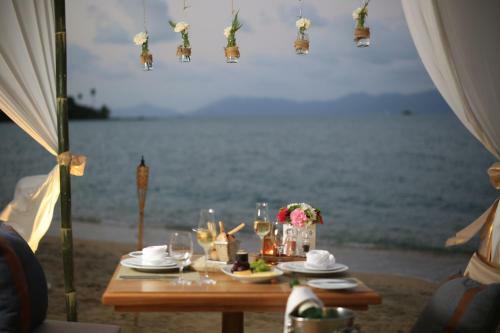Hotel Samui Palm Beach Resort