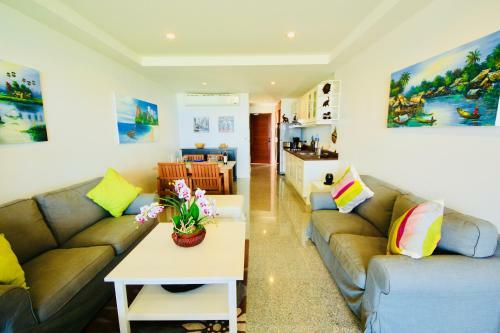 Apartamentos The Bay