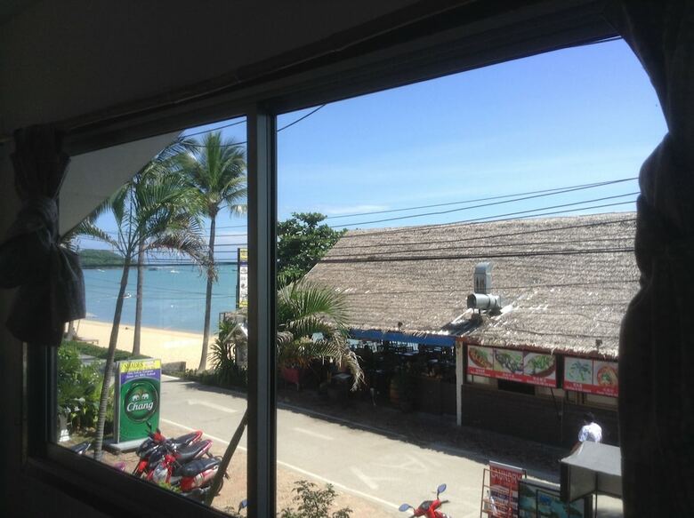 Hostal Siam Shades House