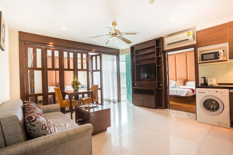 Apartamentos Arisara Place