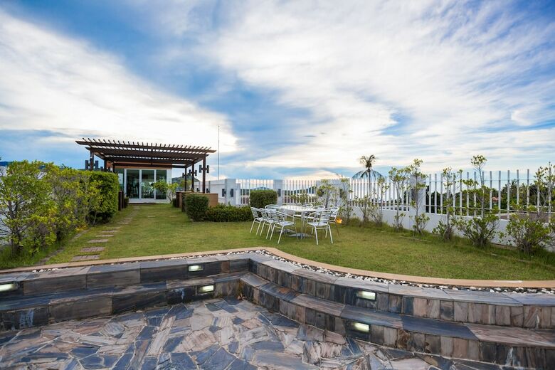 Apartamentos Arisara Place