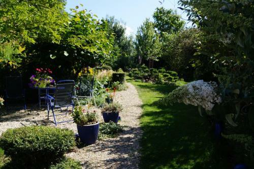 Bed & Breakfast Cottage De Claids