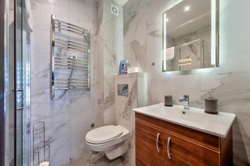 Apartmani ?etvorka Titova Vila