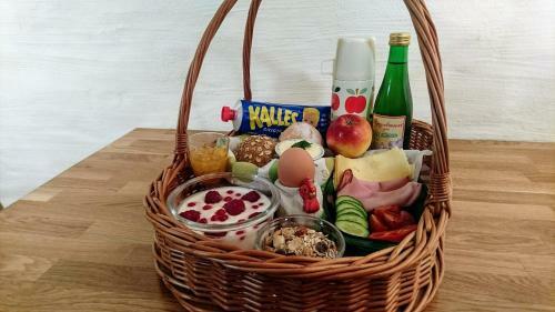 Br�sarp K�llag�rden Vedboden
