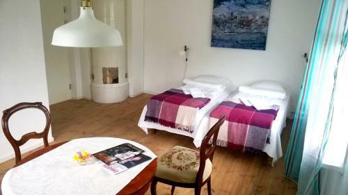 Hostal Art Residence