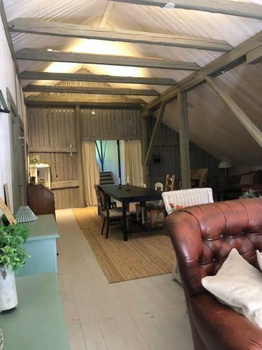 Hostal Arphus Lodge