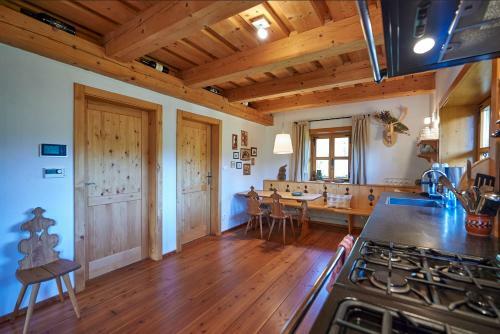 Lubka Lodge