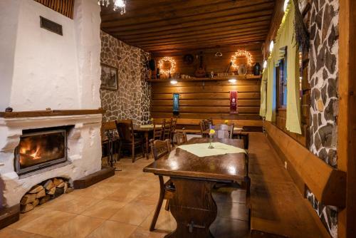 Hostal Penzion Pod Lipou