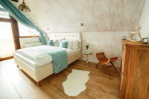 Horv�t Family Residence
