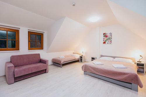 Hostal Orava Village