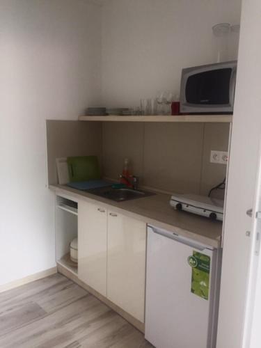 Apartamento Relax Penzi�n J&l