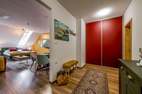 Poetika Apartments