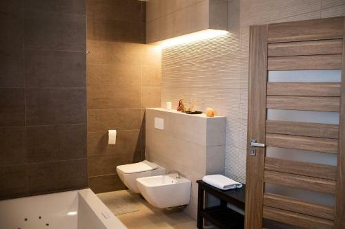 Villa Psiky - Luxurious Equipped Modern Spacious Villa