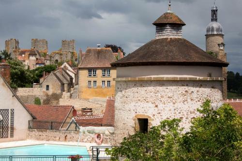Logis Grand Hotel Montespan-talleyrand