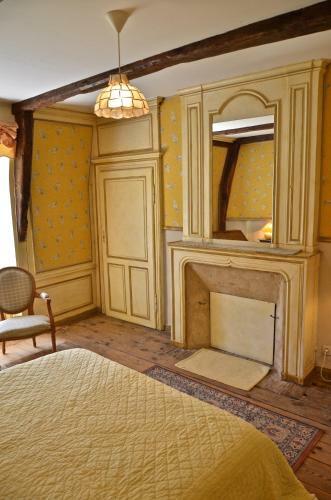 G�te Du Chateau De Bonabry
