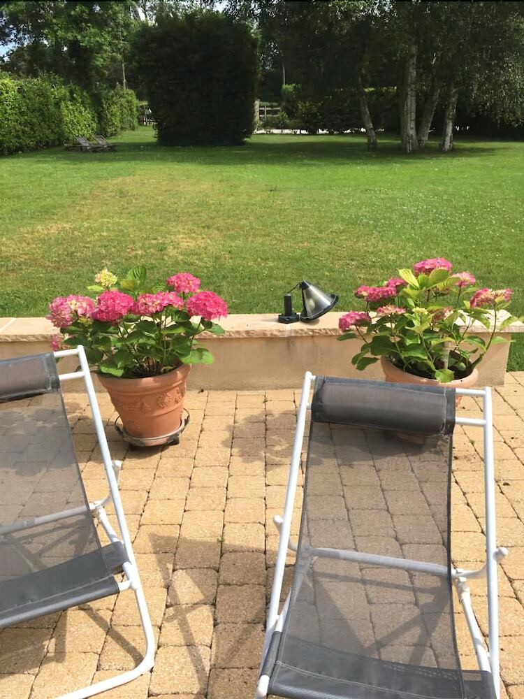 Bed & Breakfast La Long�re