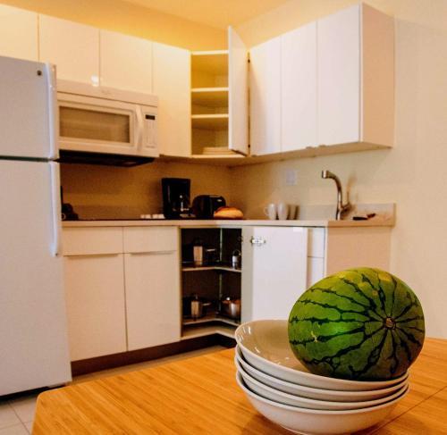 Casa Del Mar Beach Apartments