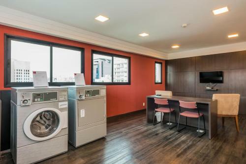 Apartamento Bhomy Itaim Estiloso E Muito Confort�vel Ag404