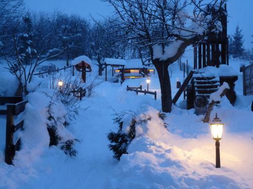 Hostal Guesthouse Eden