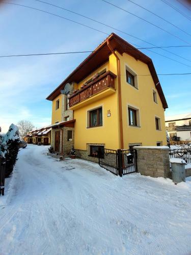 Hostal Apartm�ny ?urik