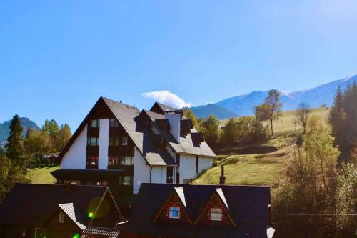 Hostal Penzi�n J�no?�k , ?diar