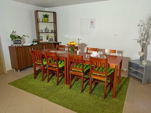 Apartamento Ubytovanie Na Odbor�rov