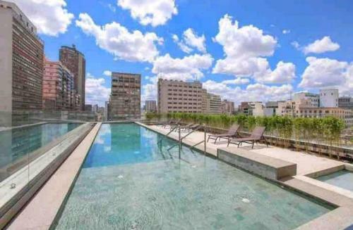Lindo Studio Metr� Anhangaba�