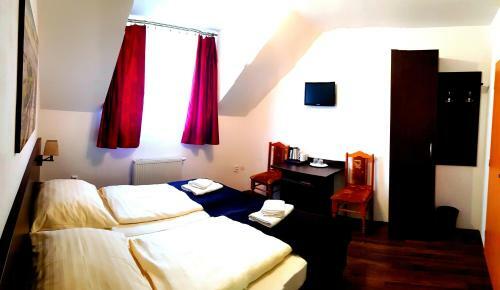 Hostal Pizzeria Al?betka