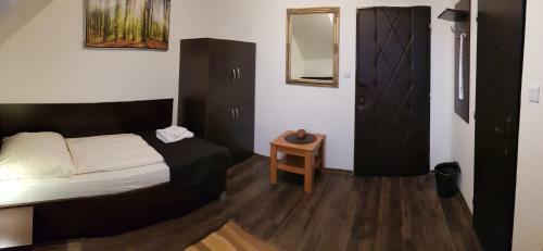 Hostal Pizzeria Al?betka