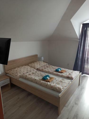 Hostal Penzi�n Nez�budka