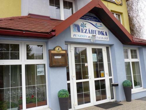 Hostal Penzi�n Nez�budka